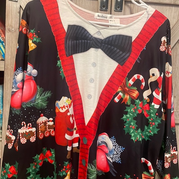 New plus size printed long sleeved t shirt - looks like ugly sweater- lighter - Picture 1 of 4